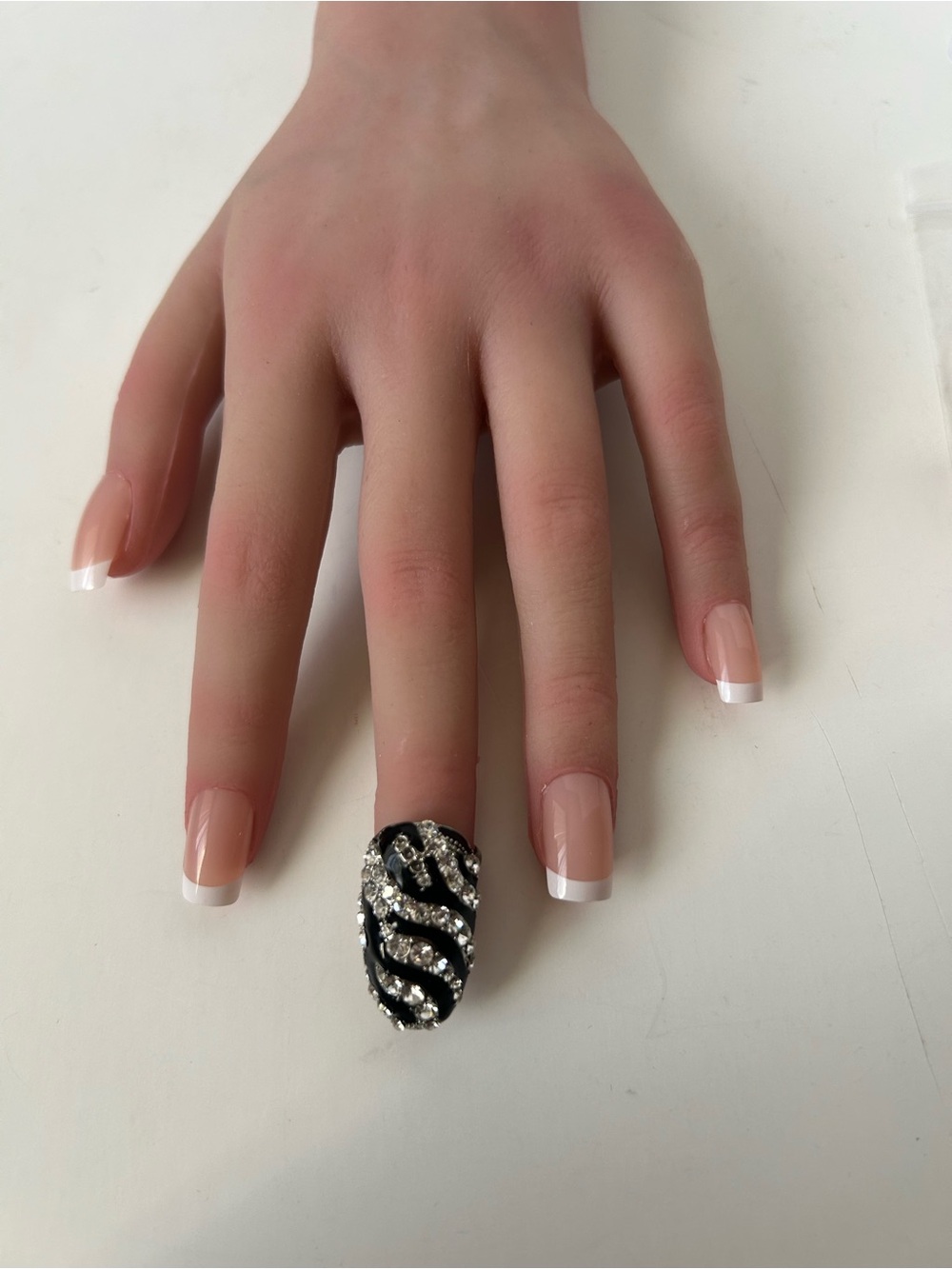 Crystal Statement Finger Tip Rings - Picture 2 of 3